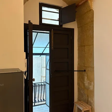 Santa Lucia 21